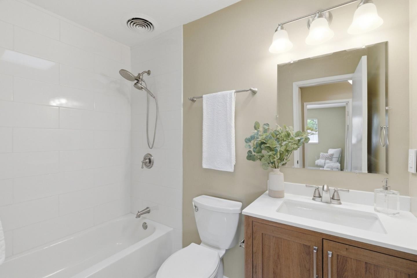 Detail Gallery Image 31 of 45 For 7490 Dumas Dr, Cupertino,  CA 95014 - 3 Beds | 2 Baths