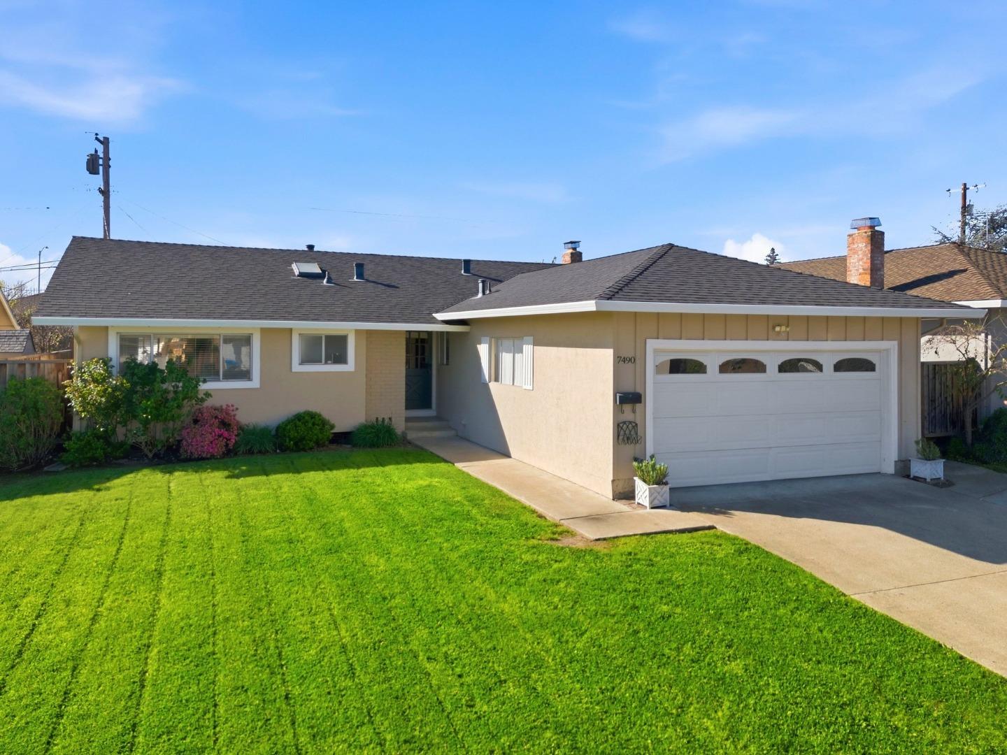 Detail Gallery Image 39 of 45 For 7490 Dumas Dr, Cupertino,  CA 95014 - 3 Beds | 2 Baths