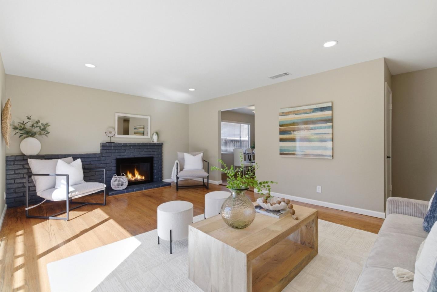 Detail Gallery Image 6 of 45 For 7490 Dumas Dr, Cupertino,  CA 95014 - 3 Beds | 2 Baths