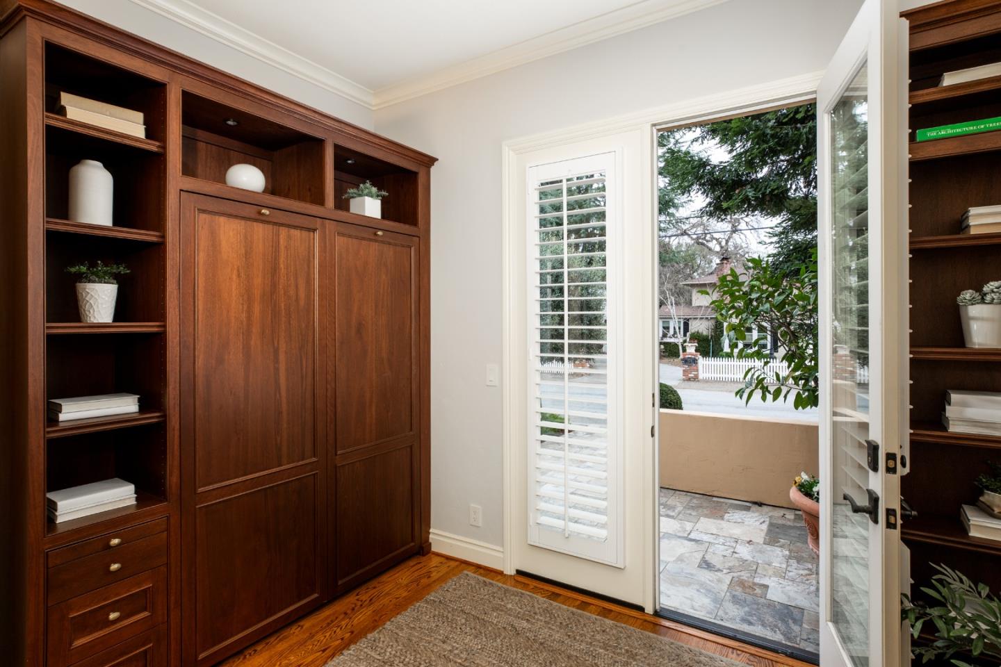 Detail Gallery Image 13 of 33 For 935 Lundy Ln, Los Altos,  CA 94024 - 4 Beds | 3 Baths