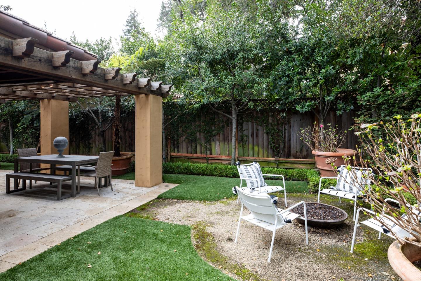 Detail Gallery Image 29 of 33 For 935 Lundy Ln, Los Altos,  CA 94024 - 4 Beds | 3 Baths