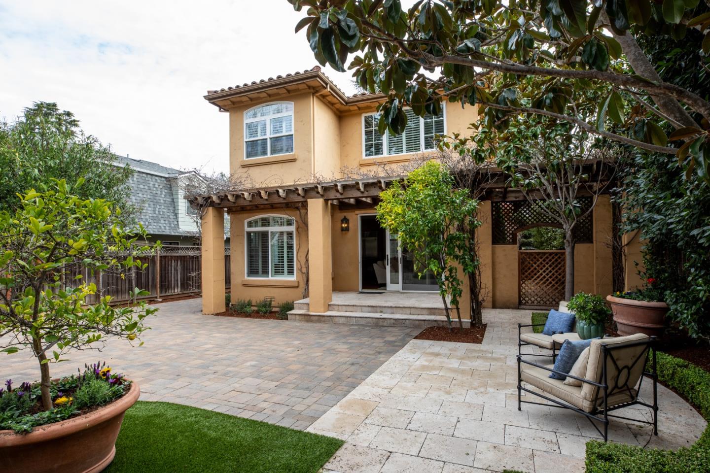 Detail Gallery Image 31 of 33 For 935 Lundy Ln, Los Altos,  CA 94024 - 4 Beds | 3 Baths