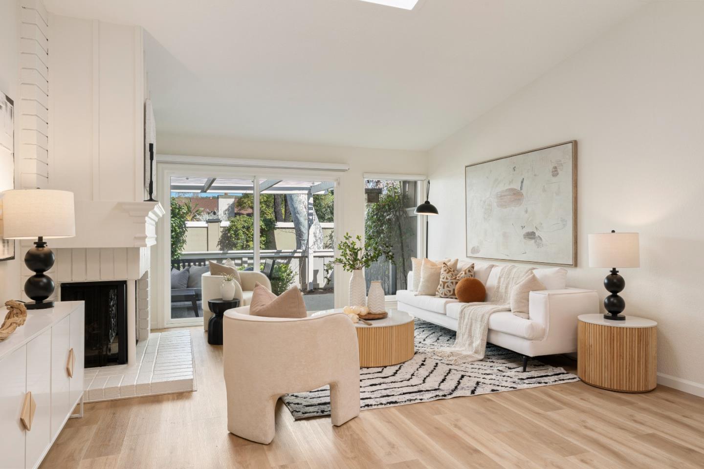 Detail Gallery Image 7 of 24 For 1141 Holly Oak Cir, San Jose,  CA 95120 - 2 Beds | 2 Baths