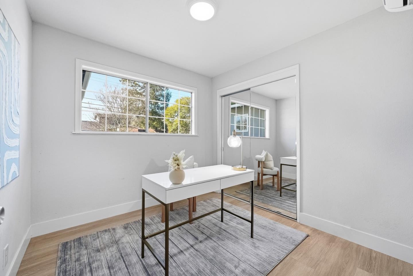 Detail Gallery Image 13 of 41 For 749 Lois Ave, Sunnyvale,  CA 94087 - 4 Beds | 2 Baths