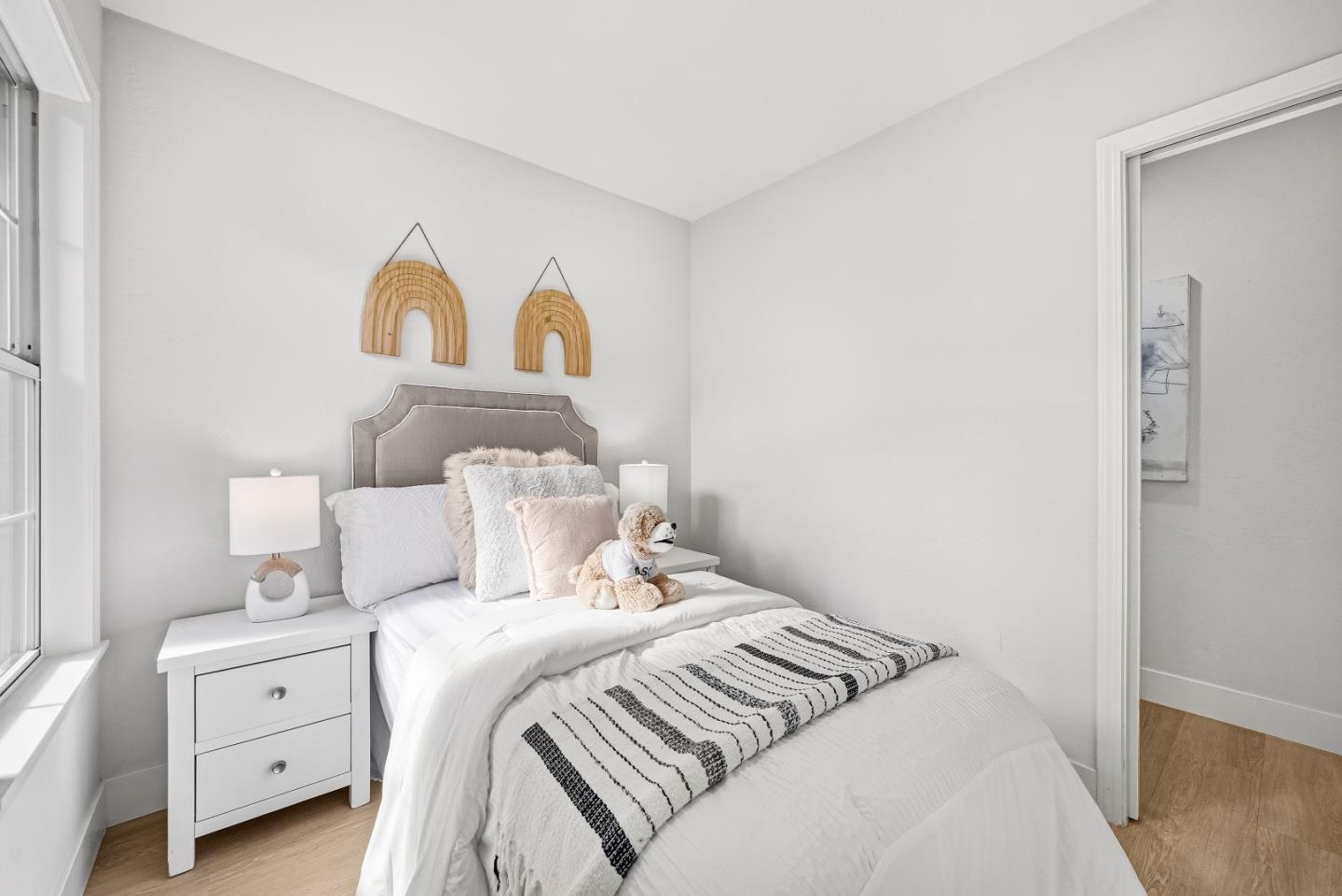 Detail Gallery Image 20 of 41 For 749 Lois Ave, Sunnyvale,  CA 94087 - 4 Beds | 2 Baths