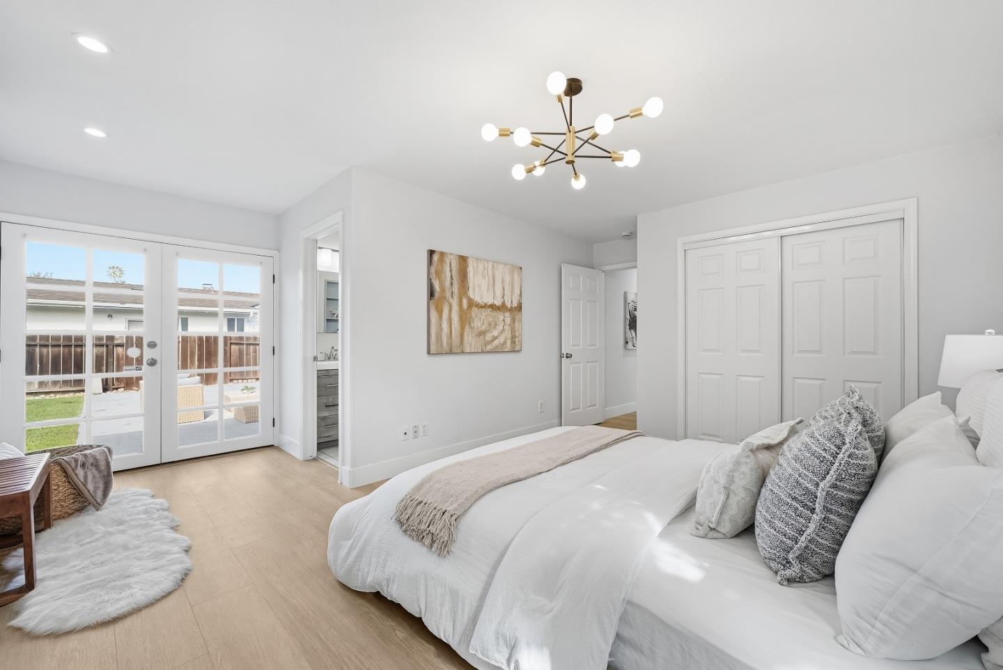 Detail Gallery Image 23 of 41 For 749 Lois Ave, Sunnyvale,  CA 94087 - 4 Beds | 2 Baths