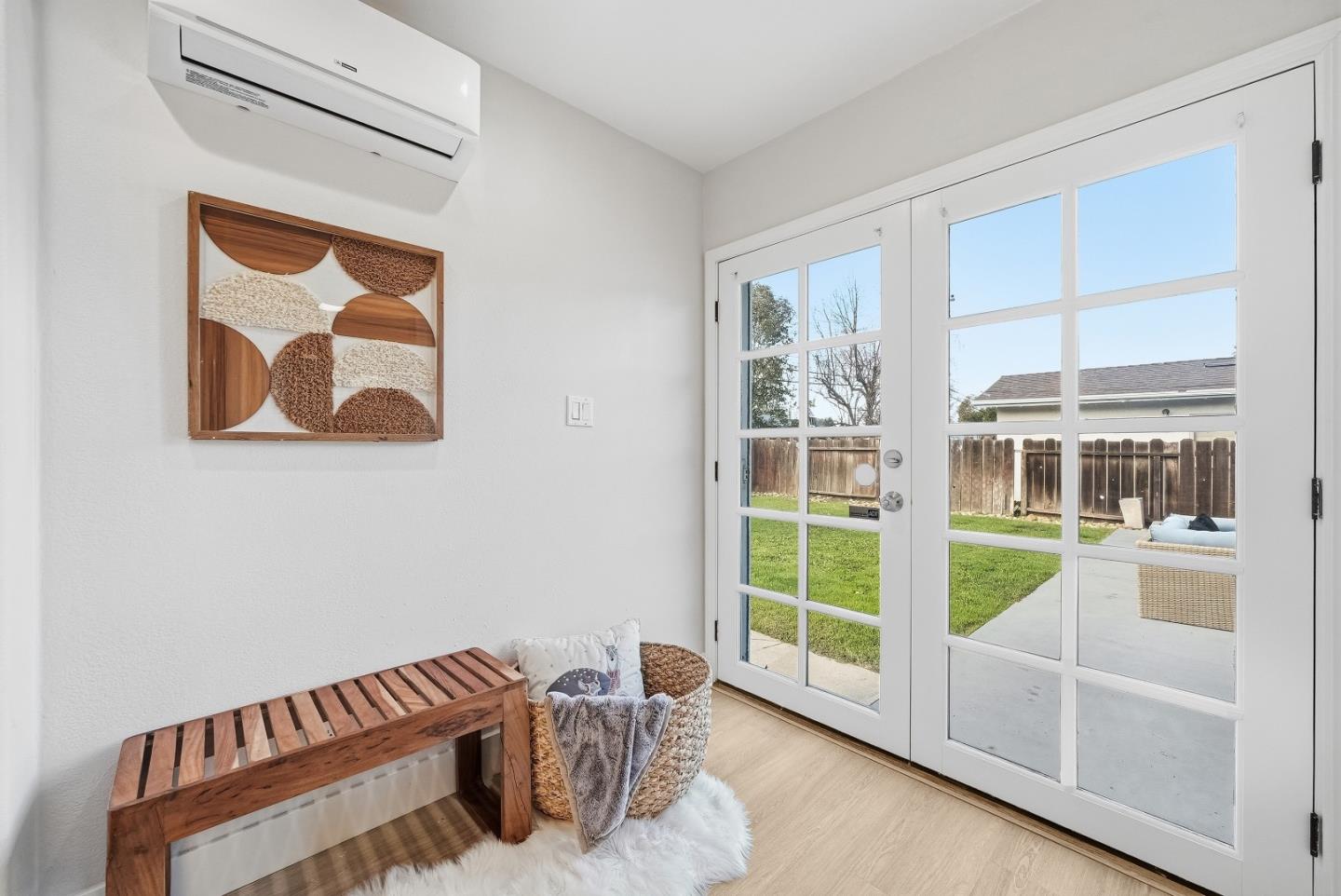 Detail Gallery Image 26 of 41 For 749 Lois Ave, Sunnyvale,  CA 94087 - 4 Beds | 2 Baths