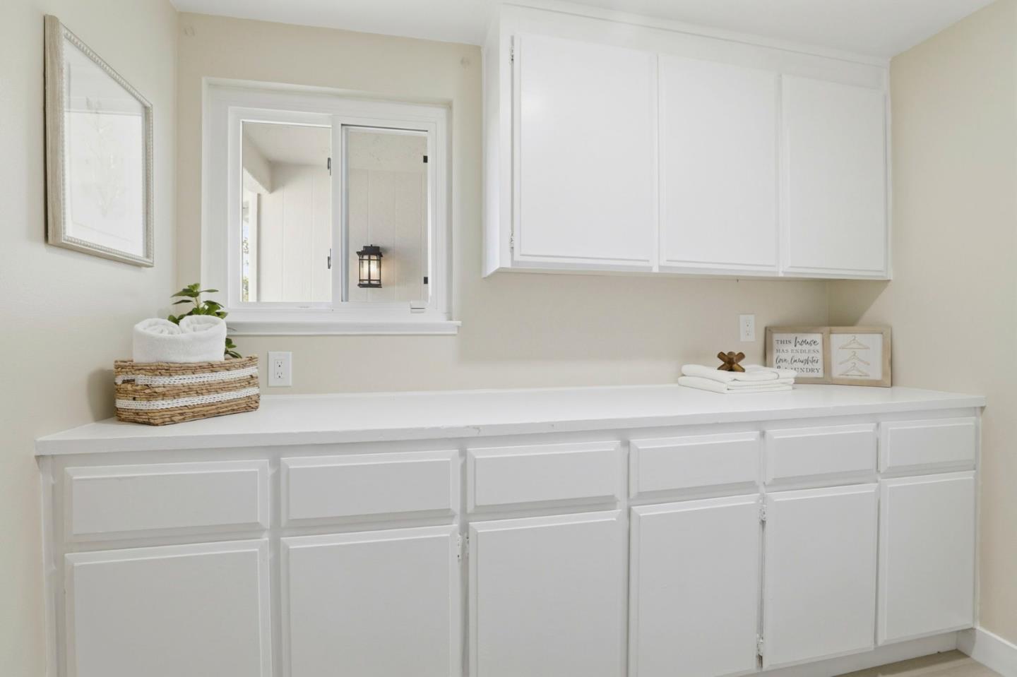 Detail Gallery Image 26 of 45 For 1729 Maysong Ct, San Jose,  CA 95131 - 5 Beds | 3 Baths