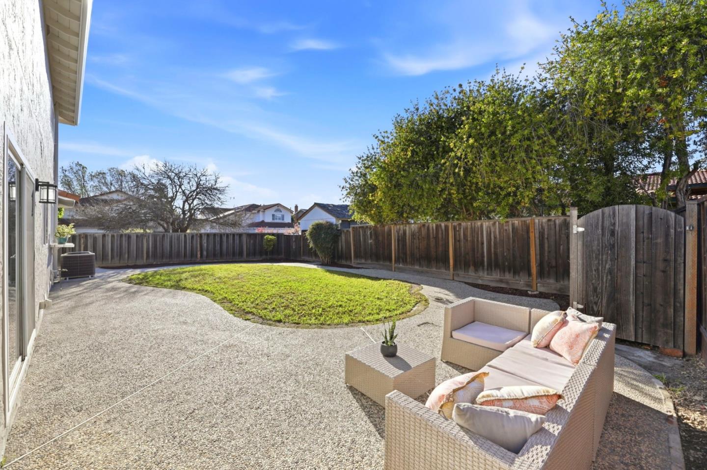 Detail Gallery Image 28 of 45 For 1729 Maysong Ct, San Jose,  CA 95131 - 5 Beds | 3 Baths