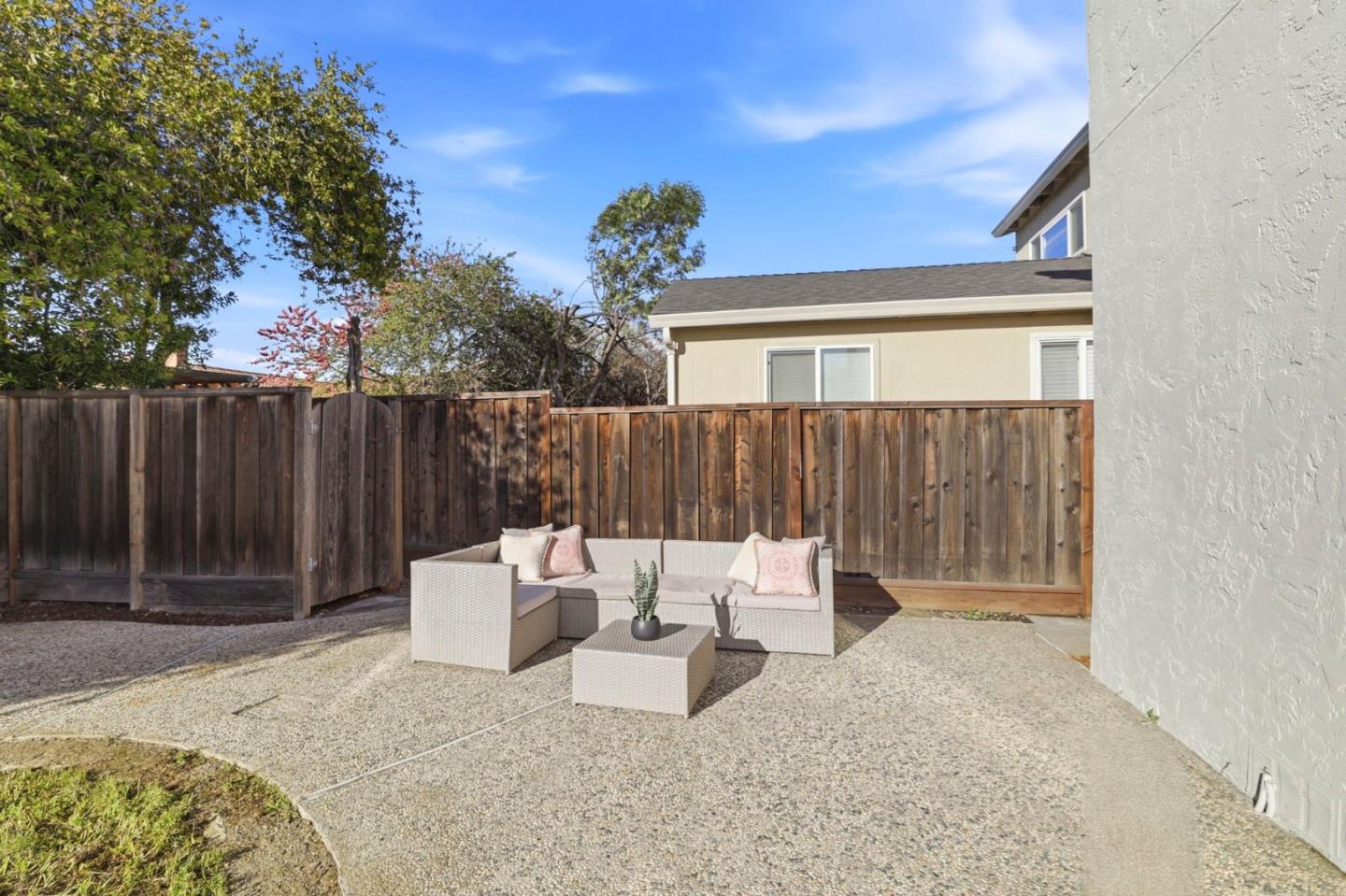 Detail Gallery Image 34 of 45 For 1729 Maysong Ct, San Jose,  CA 95131 - 5 Beds | 3 Baths