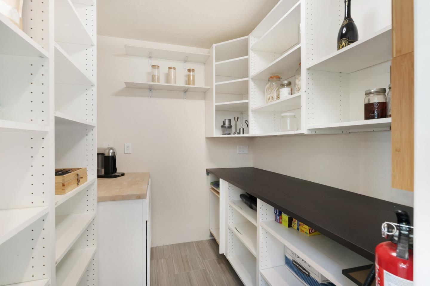 Detail Gallery Image 16 of 78 For 55 Hidden Meadow Ln, Scotts Valley,  CA 95066 - 5 Beds | 3 Baths