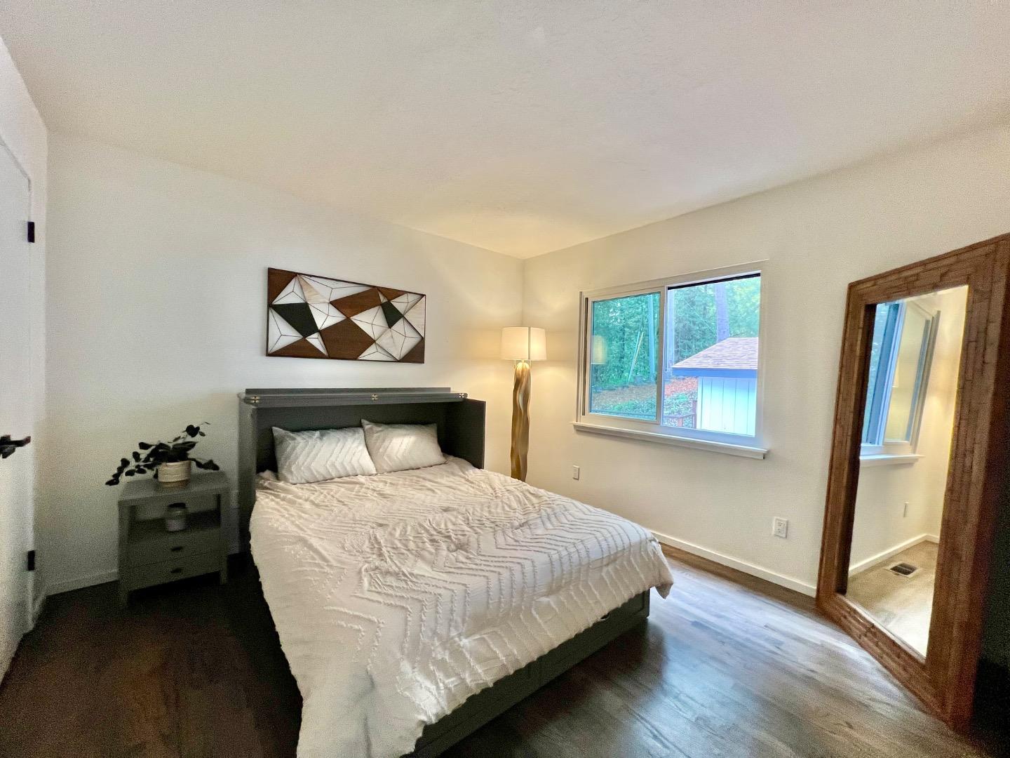 Detail Gallery Image 31 of 78 For 55 Hidden Meadow Ln, Scotts Valley,  CA 95066 - 5 Beds | 3 Baths