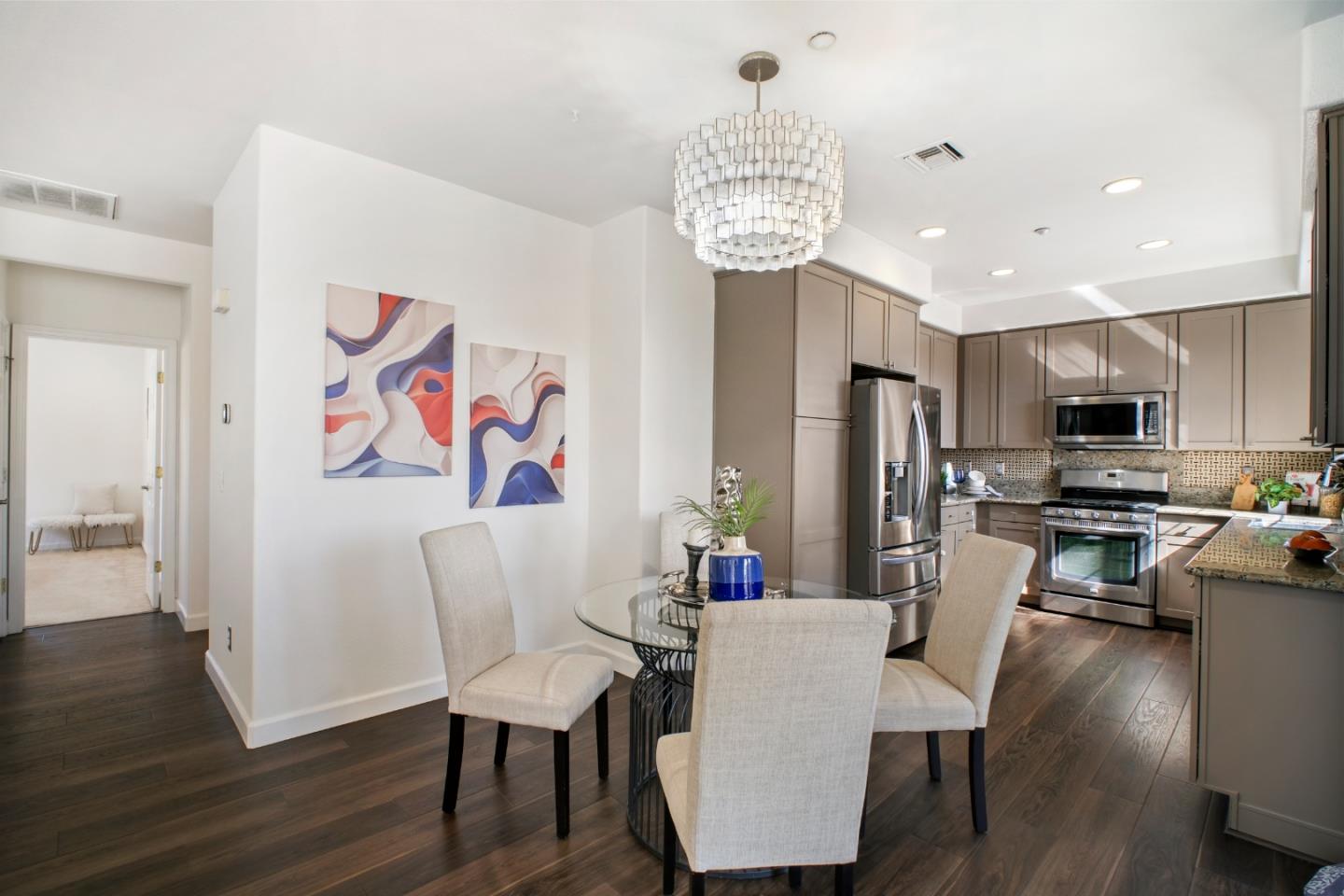 Detail Gallery Image 6 of 42 For 448 Adeline Ave, San Jose,  CA 95136 - 2 Beds | 2 Baths