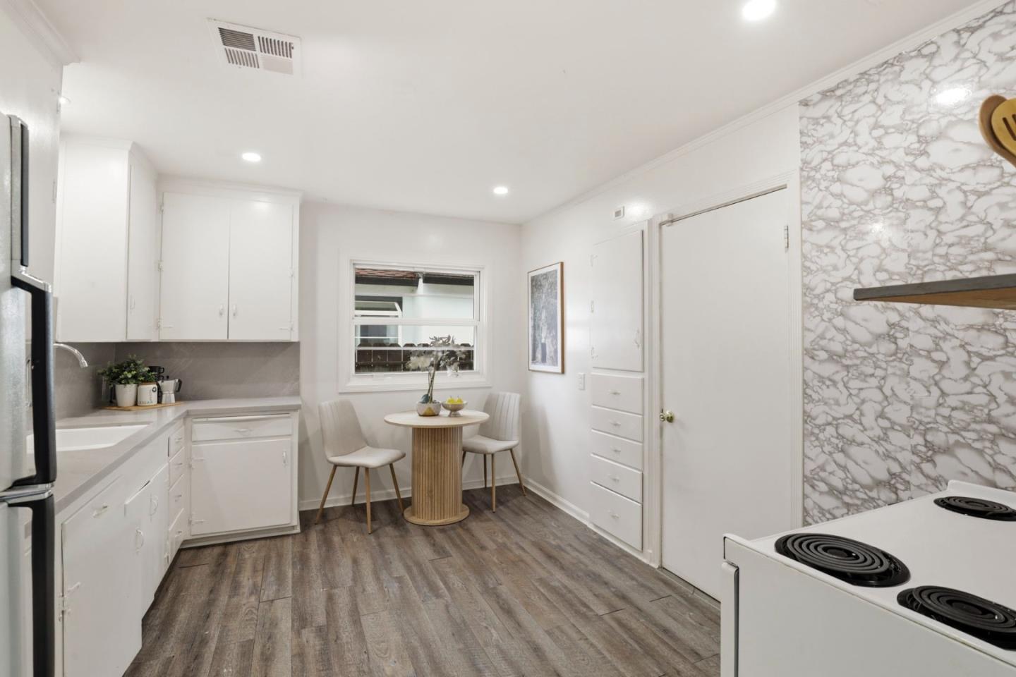 Detail Gallery Image 12 of 24 For 1253 Santa Paula Ave, San Jose,  CA 95110 - 3 Beds | 1 Baths