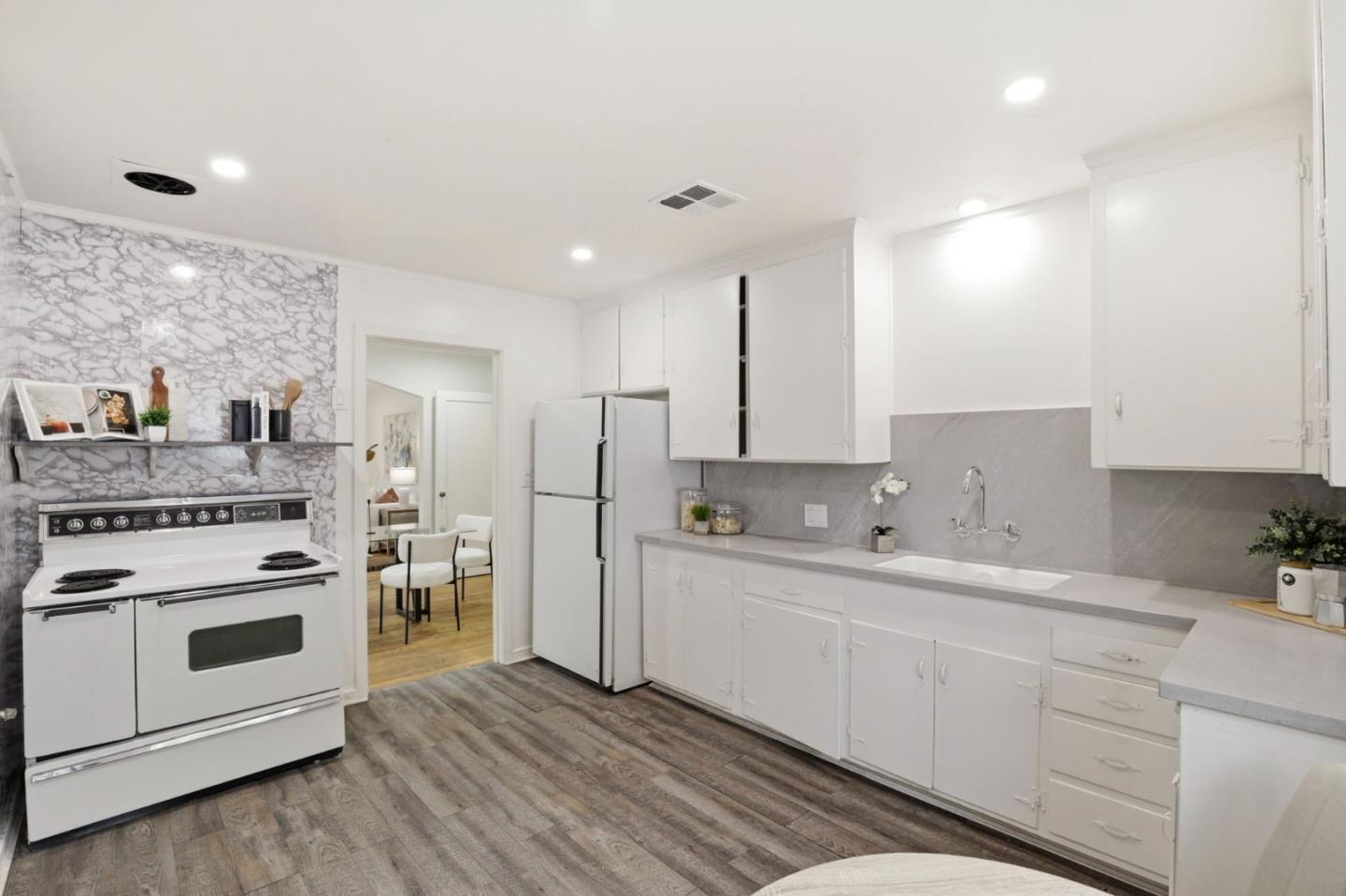 Detail Gallery Image 15 of 24 For 1253 Santa Paula Ave, San Jose,  CA 95110 - 3 Beds | 1 Baths