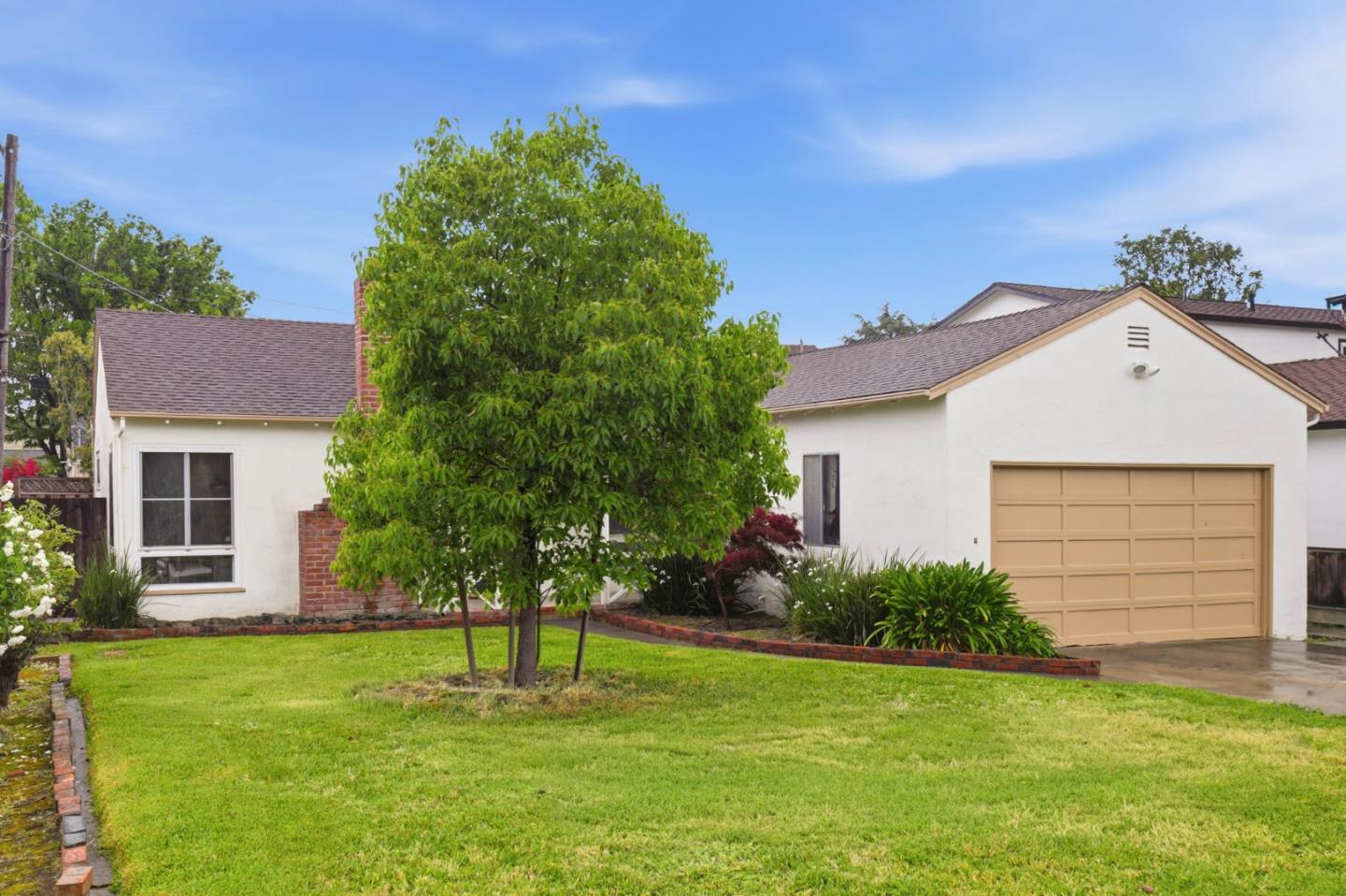 Detail Gallery Image 2 of 24 For 1253 Santa Paula Ave, San Jose,  CA 95110 - 3 Beds | 1 Baths