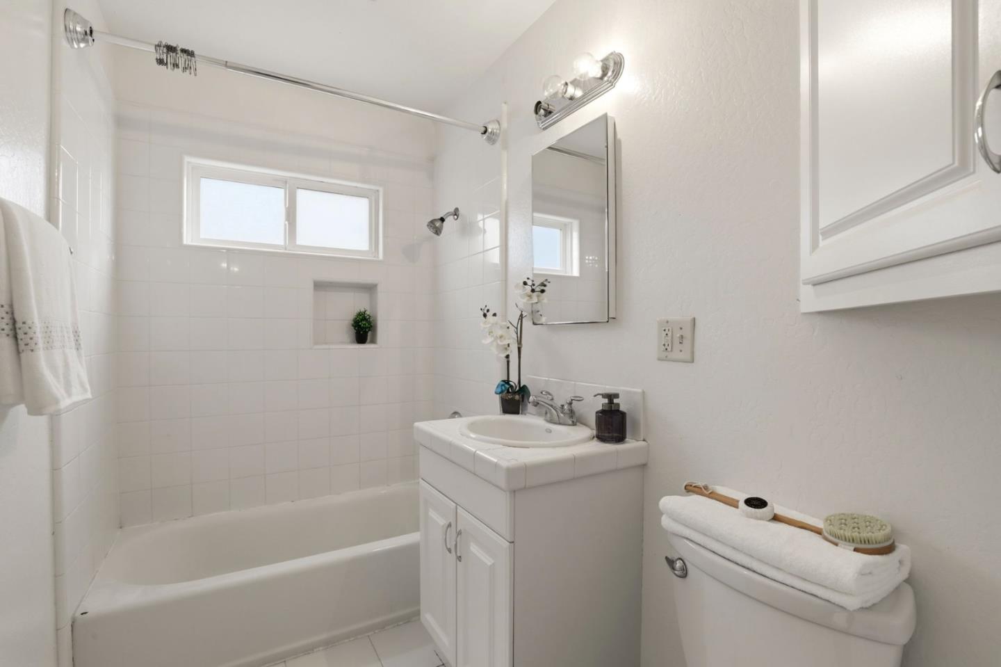 Detail Gallery Image 20 of 24 For 1253 Santa Paula Ave, San Jose,  CA 95110 - 3 Beds | 1 Baths