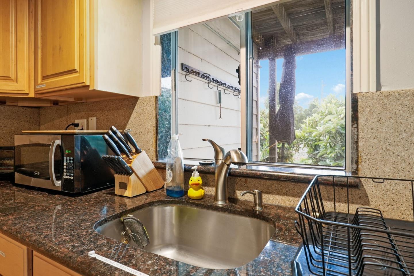 Detail Gallery Image 36 of 46 For 3466 Oak Knoll Blvd, Oakland,  CA 94605 - 3 Beds | 2 Baths