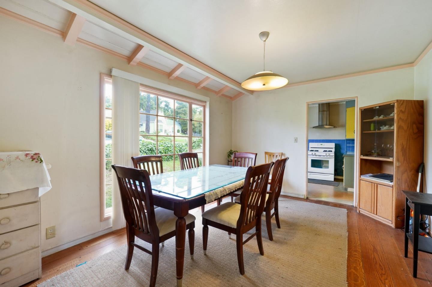 Detail Gallery Image 8 of 46 For 3466 Oak Knoll Blvd, Oakland,  CA 94605 - 3 Beds | 2 Baths