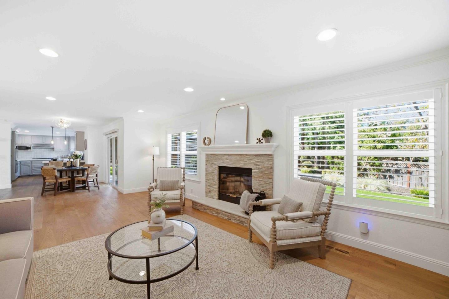 Detail Gallery Image 10 of 35 For 15931 Camino Del Cerro, Los Gatos,  CA 95032 - 4 Beds | 2/1 Baths