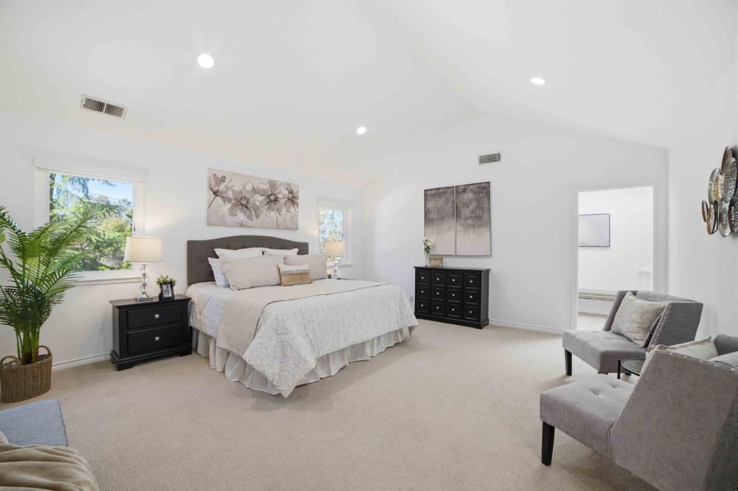 Detail Gallery Image 13 of 35 For 15931 Camino Del Cerro, Los Gatos,  CA 95032 - 4 Beds | 2/1 Baths