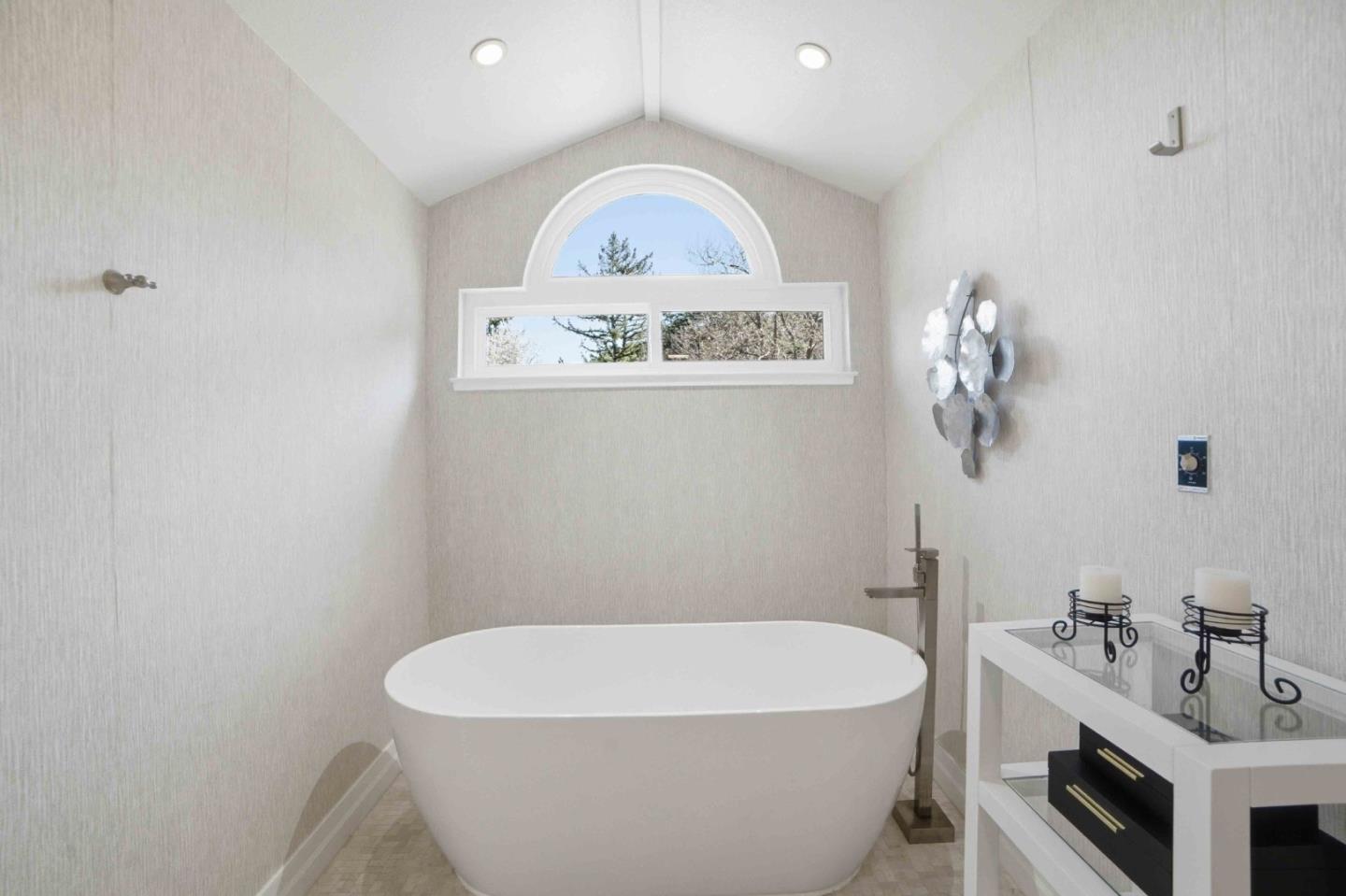 Detail Gallery Image 15 of 35 For 15931 Camino Del Cerro, Los Gatos,  CA 95032 - 4 Beds | 2/1 Baths