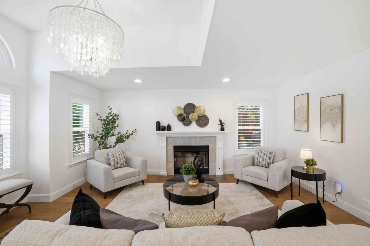 Detail Gallery Image 3 of 35 For 15931 Camino Del Cerro, Los Gatos,  CA 95032 - 4 Beds | 2/1 Baths