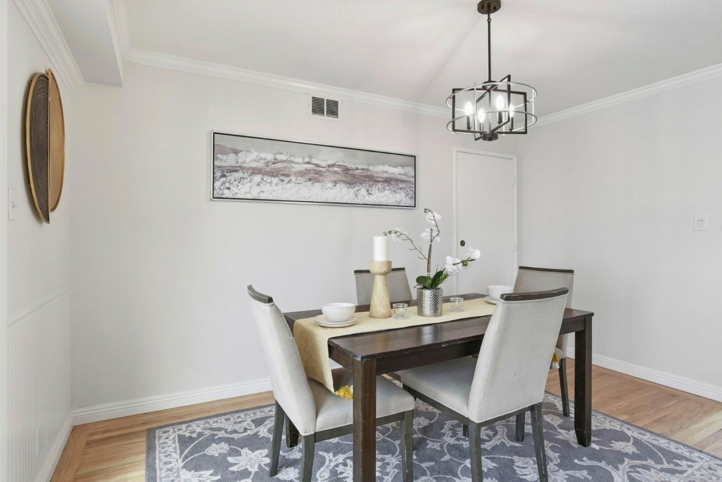 Detail Gallery Image 16 of 35 For 180 Windsor Ct, San Bruno,  CA 94066 - 3 Beds | 2 Baths