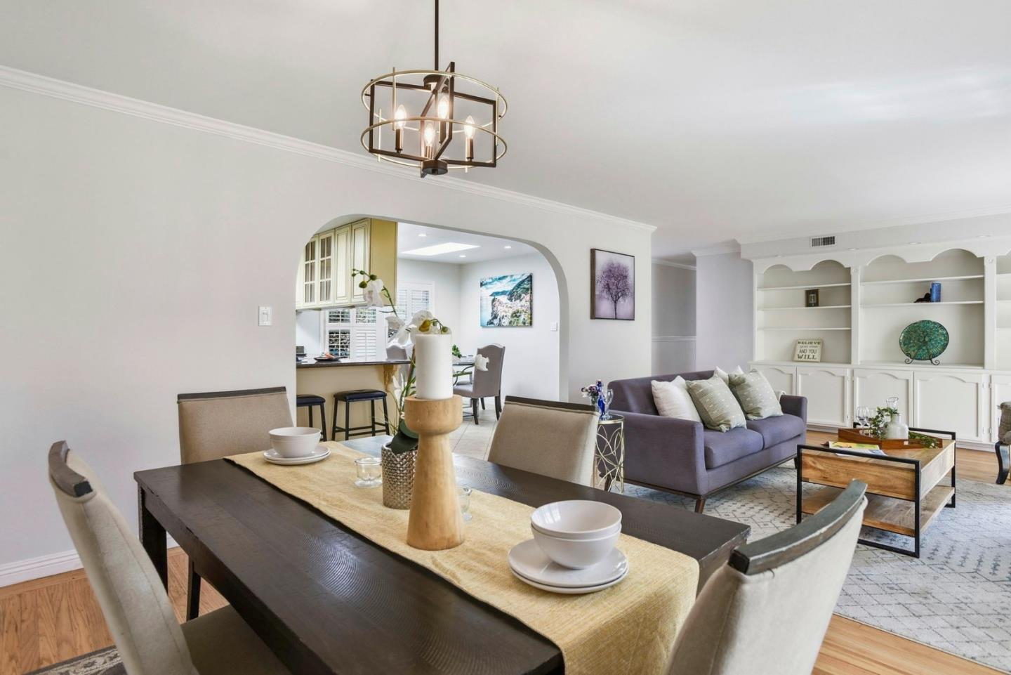 Detail Gallery Image 18 of 35 For 180 Windsor Ct, San Bruno,  CA 94066 - 3 Beds | 2 Baths