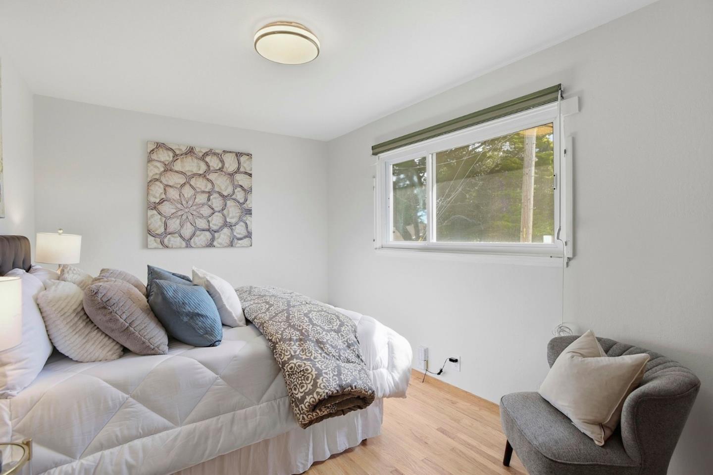 Detail Gallery Image 22 of 35 For 180 Windsor Ct, San Bruno,  CA 94066 - 3 Beds | 2 Baths