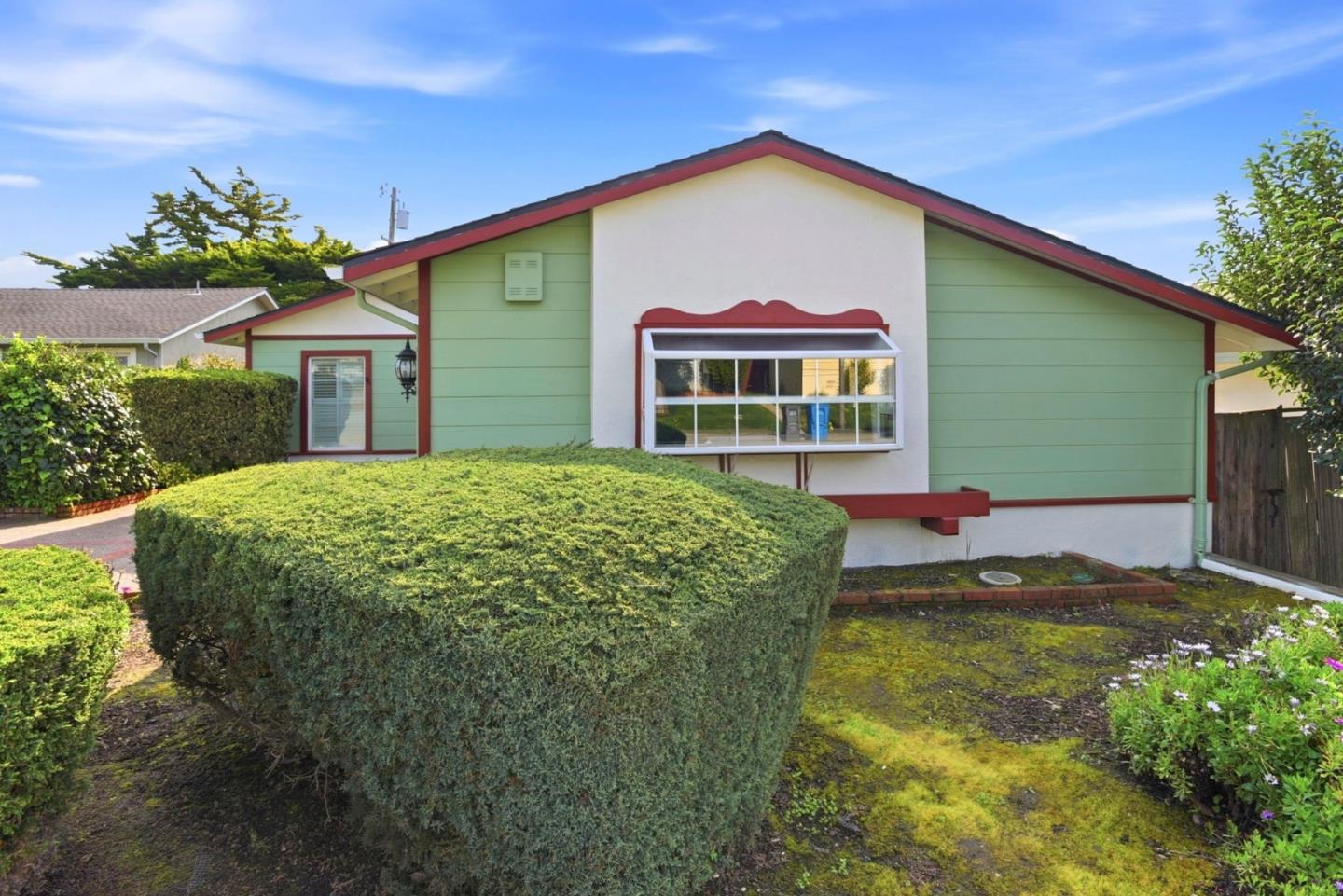 Detail Gallery Image 3 of 35 For 180 Windsor Ct, San Bruno,  CA 94066 - 3 Beds | 2 Baths