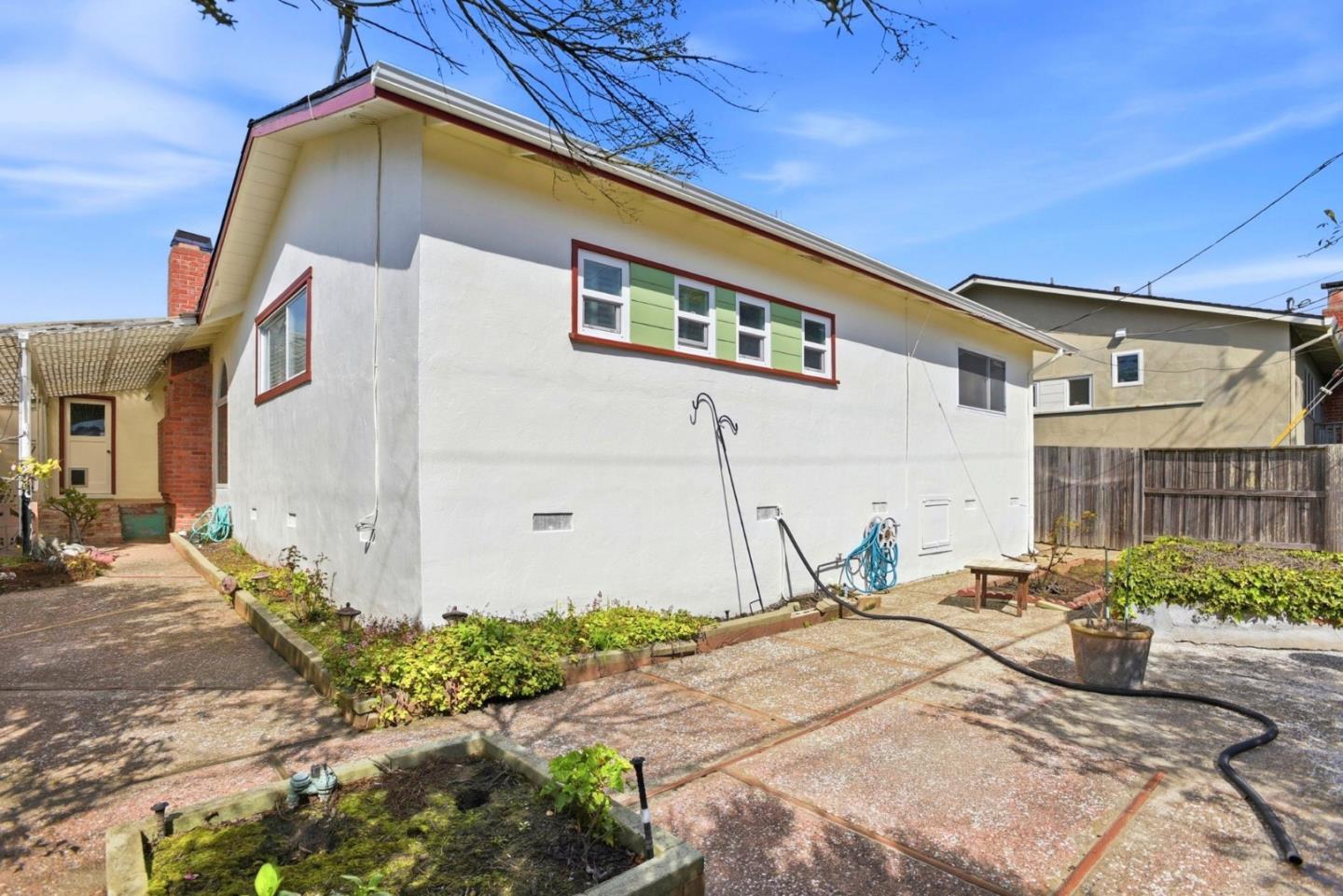 Detail Gallery Image 31 of 35 For 180 Windsor Ct, San Bruno,  CA 94066 - 3 Beds | 2 Baths