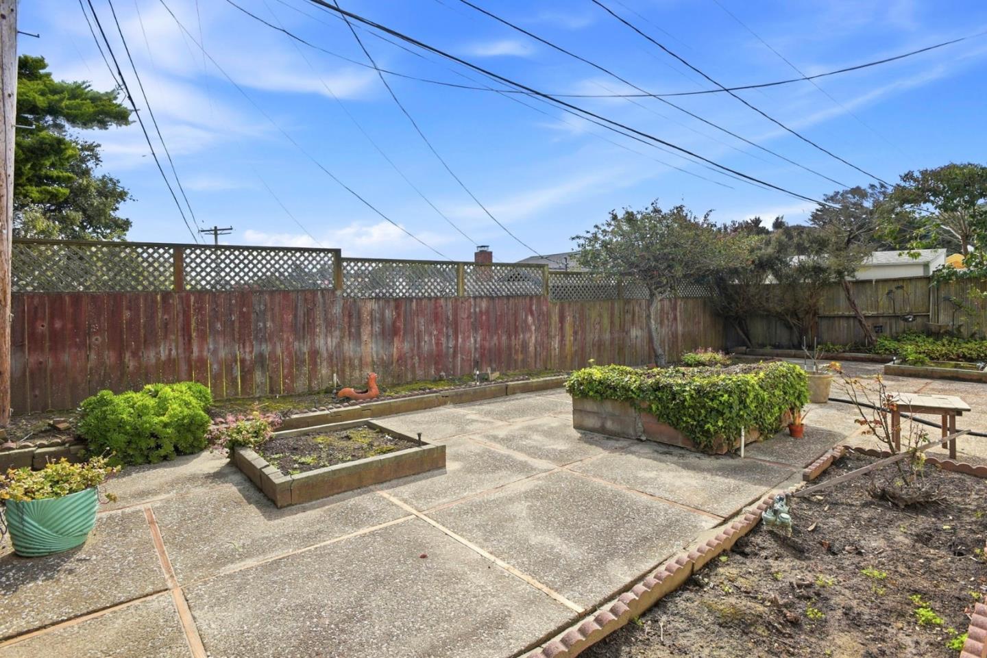 Detail Gallery Image 34 of 35 For 180 Windsor Ct, San Bruno,  CA 94066 - 3 Beds | 2 Baths