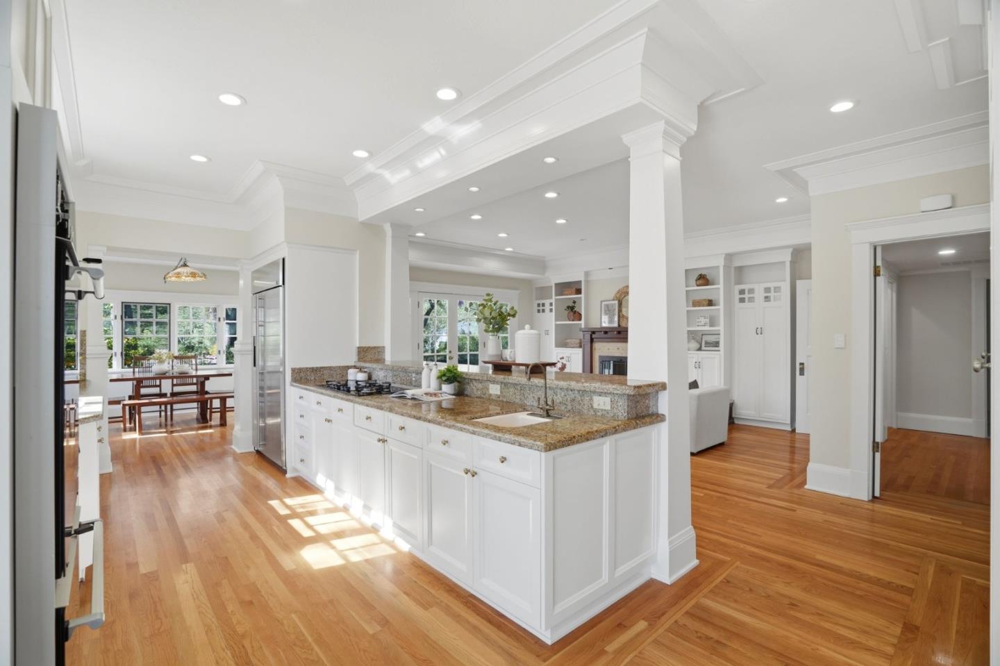 Detail Gallery Image 19 of 63 For 16202 Serena Vista Ct, Monte Sereno,  CA 95030 - 5 Beds | 3 Baths