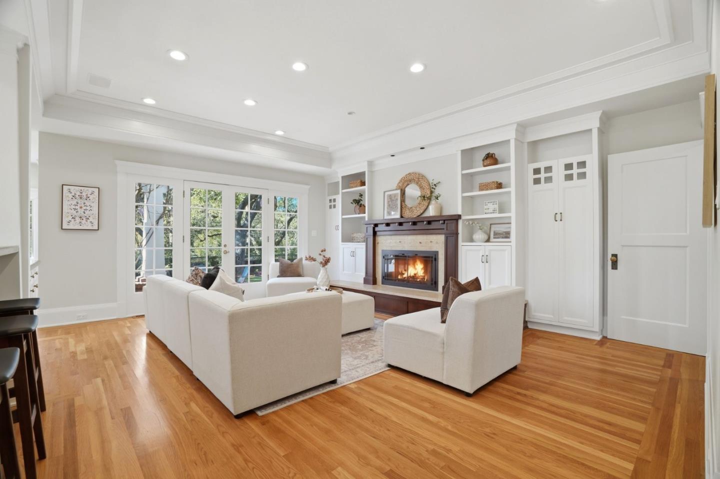 Detail Gallery Image 22 of 63 For 16202 Serena Vista Ct, Monte Sereno,  CA 95030 - 5 Beds | 3 Baths