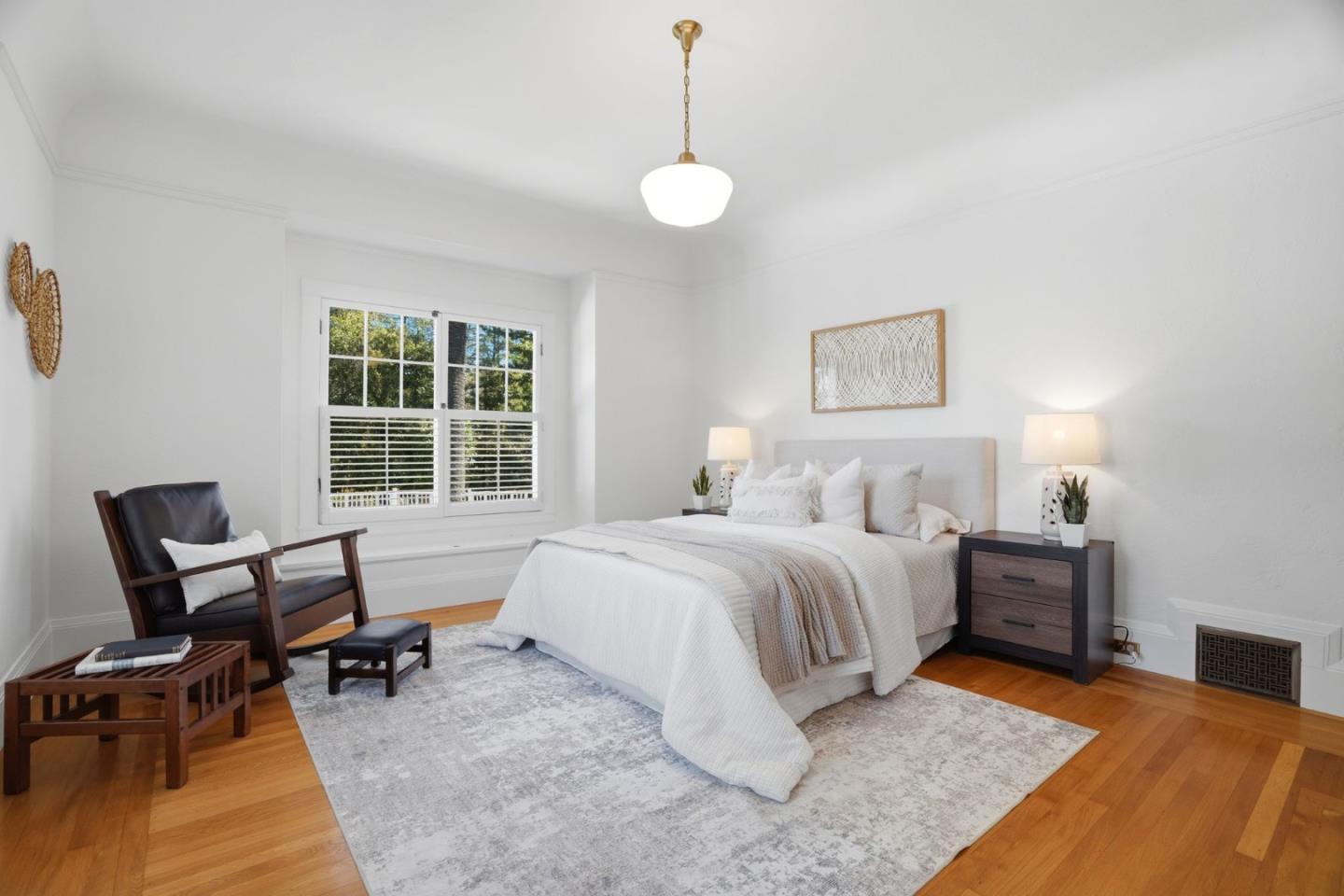 Detail Gallery Image 24 of 63 For 16202 Serena Vista Ct, Monte Sereno,  CA 95030 - 5 Beds | 3 Baths