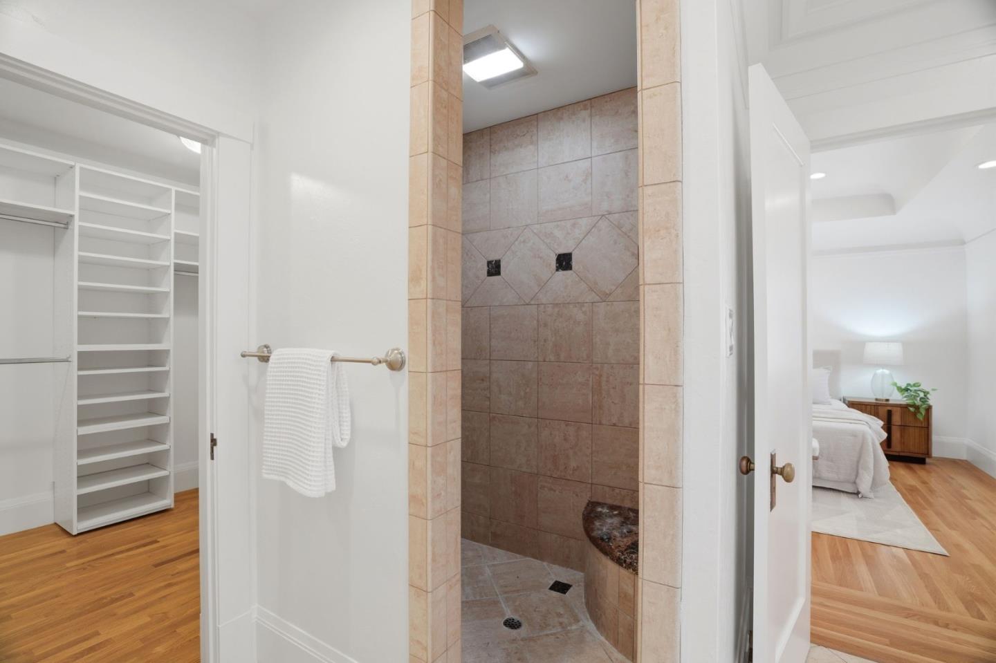 Detail Gallery Image 35 of 63 For 16202 Serena Vista Ct, Monte Sereno,  CA 95030 - 5 Beds | 3 Baths