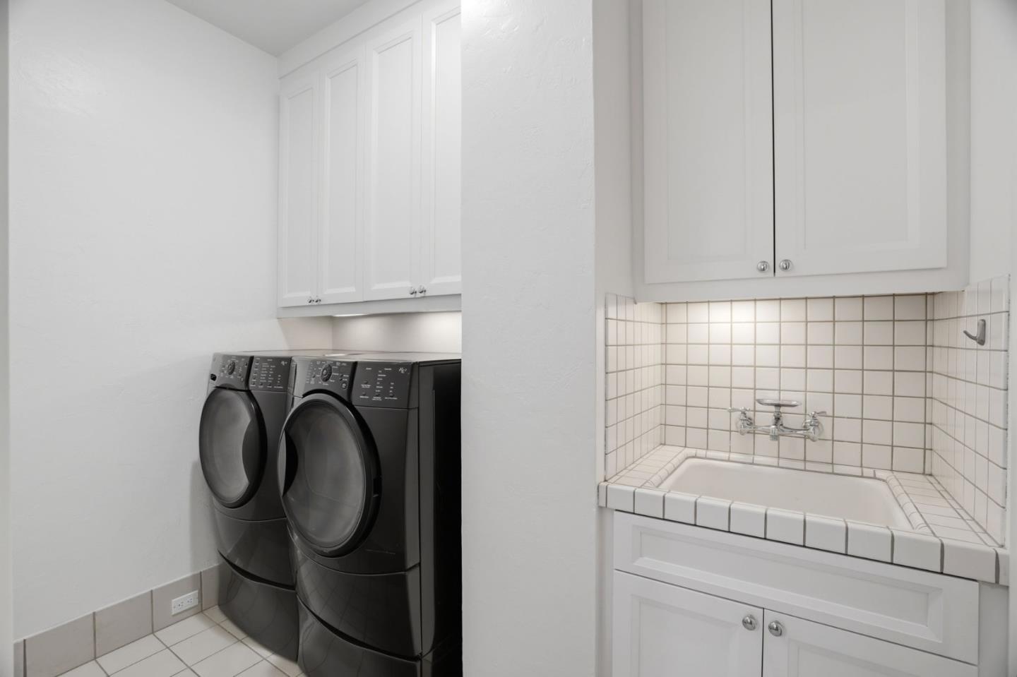 Detail Gallery Image 46 of 63 For 16202 Serena Vista Ct, Monte Sereno,  CA 95030 - 5 Beds | 3 Baths