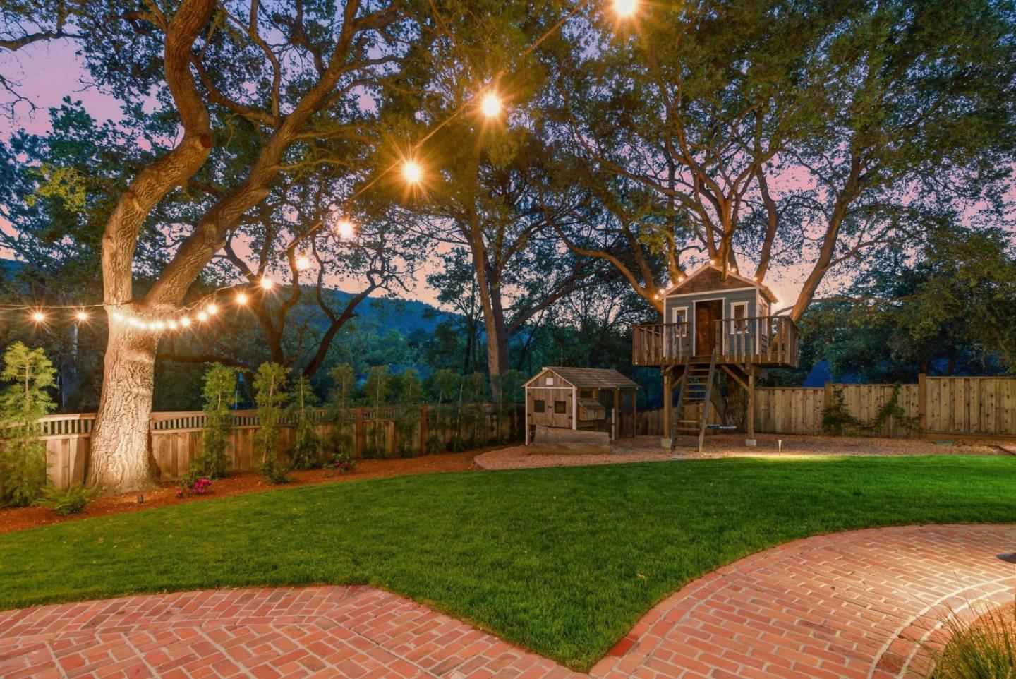 Detail Gallery Image 53 of 63 For 16202 Serena Vista Ct, Monte Sereno,  CA 95030 - 5 Beds | 3 Baths