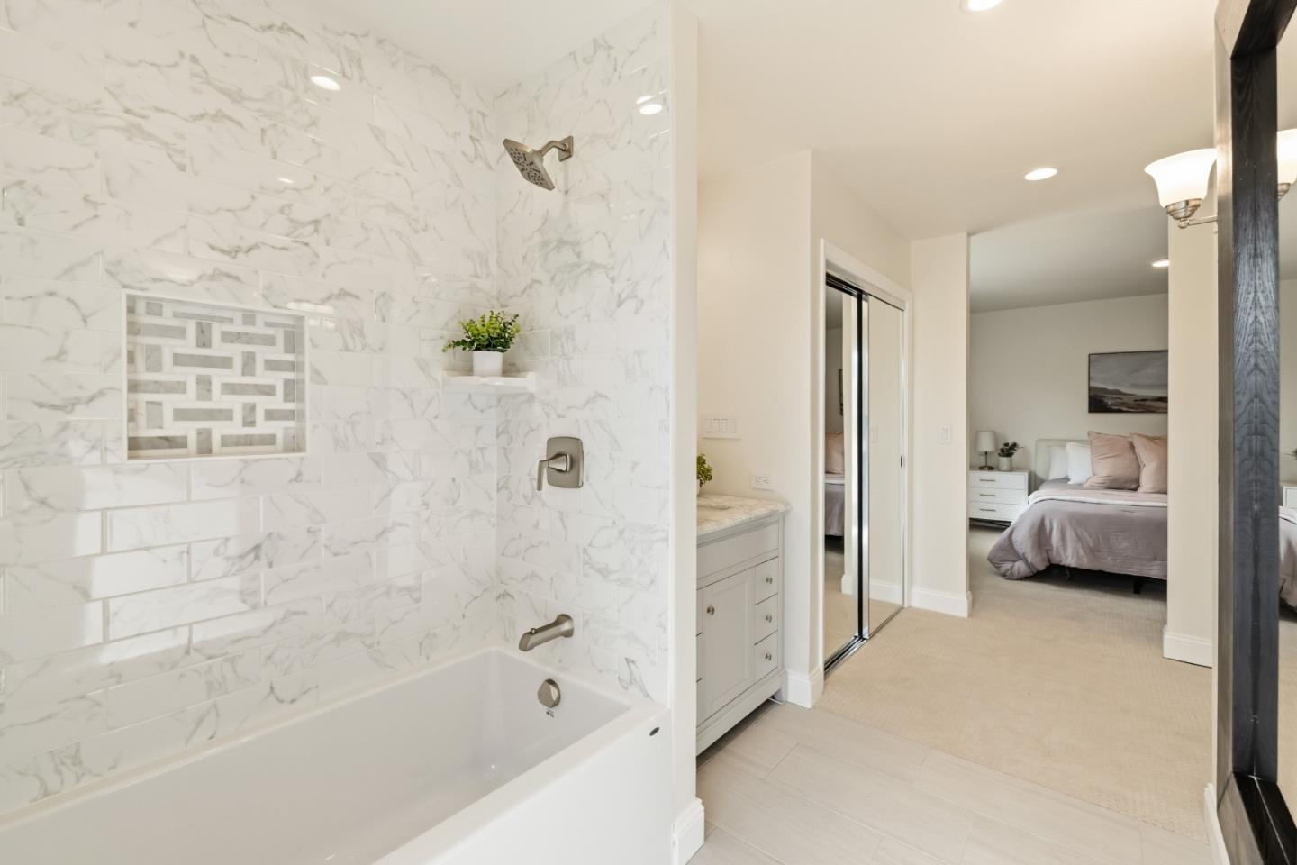 Detail Gallery Image 29 of 55 For 230 Pestana Ave, Santa Cruz,  CA 95065 - 3 Beds | 3/1 Baths