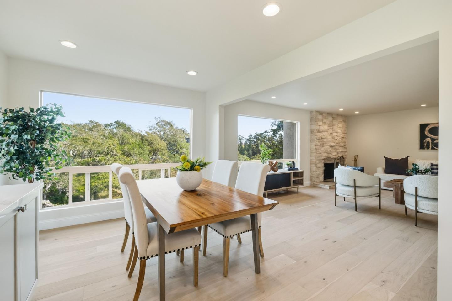 Detail Gallery Image 8 of 55 For 230 Pestana Ave, Santa Cruz,  CA 95065 - 3 Beds | 3/1 Baths