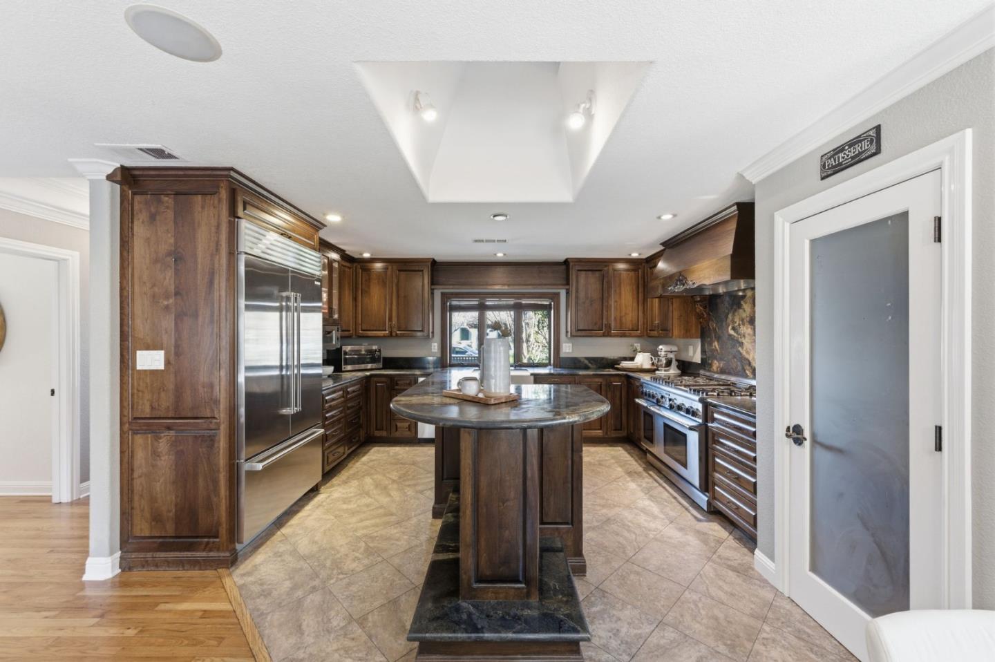 Detail Gallery Image 12 of 40 For 1256 Malone Rd, San Jose,  CA 95125 - 3 Beds | 2 Baths