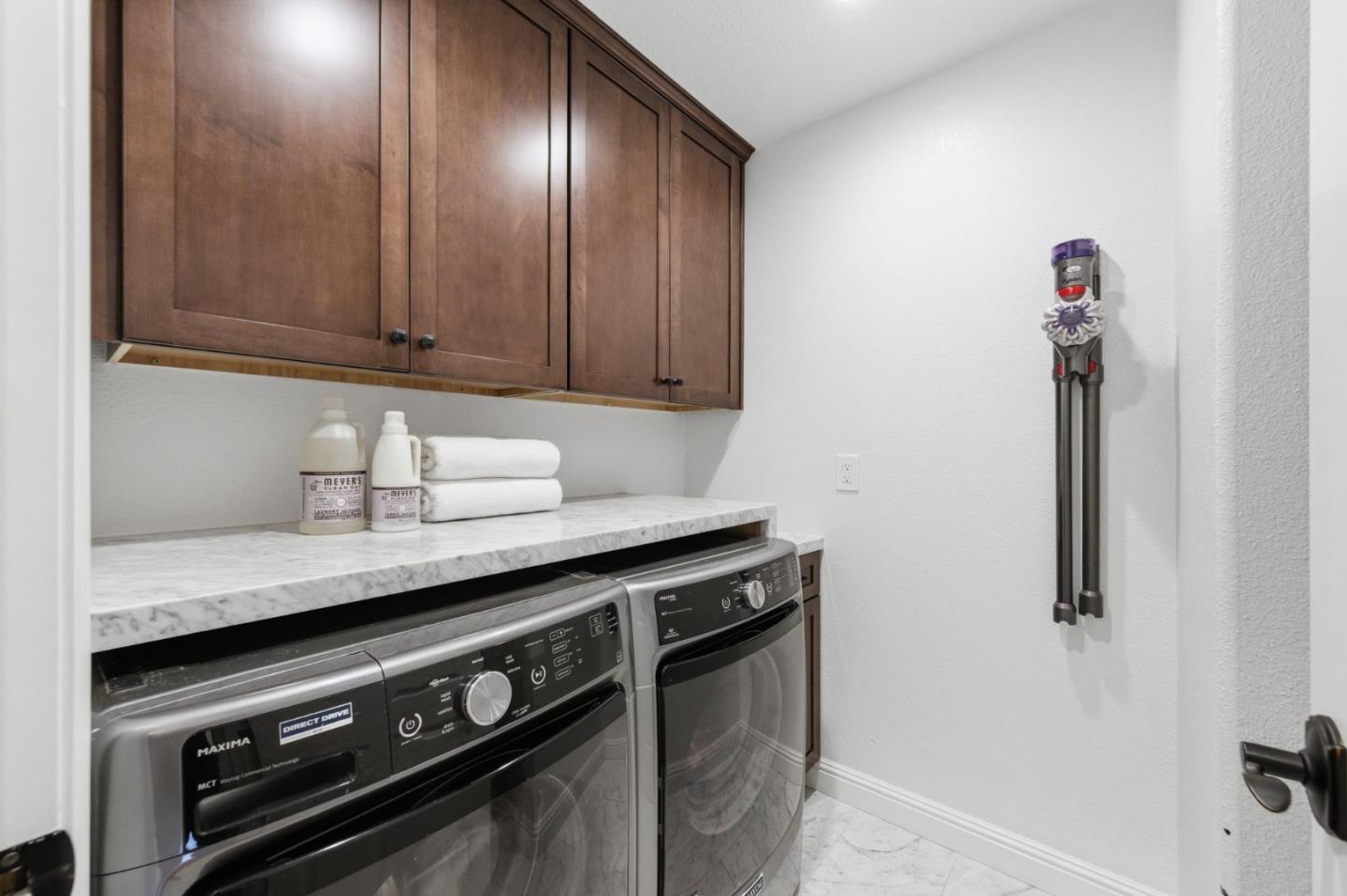 Detail Gallery Image 22 of 40 For 1256 Malone Rd, San Jose,  CA 95125 - 3 Beds | 2 Baths