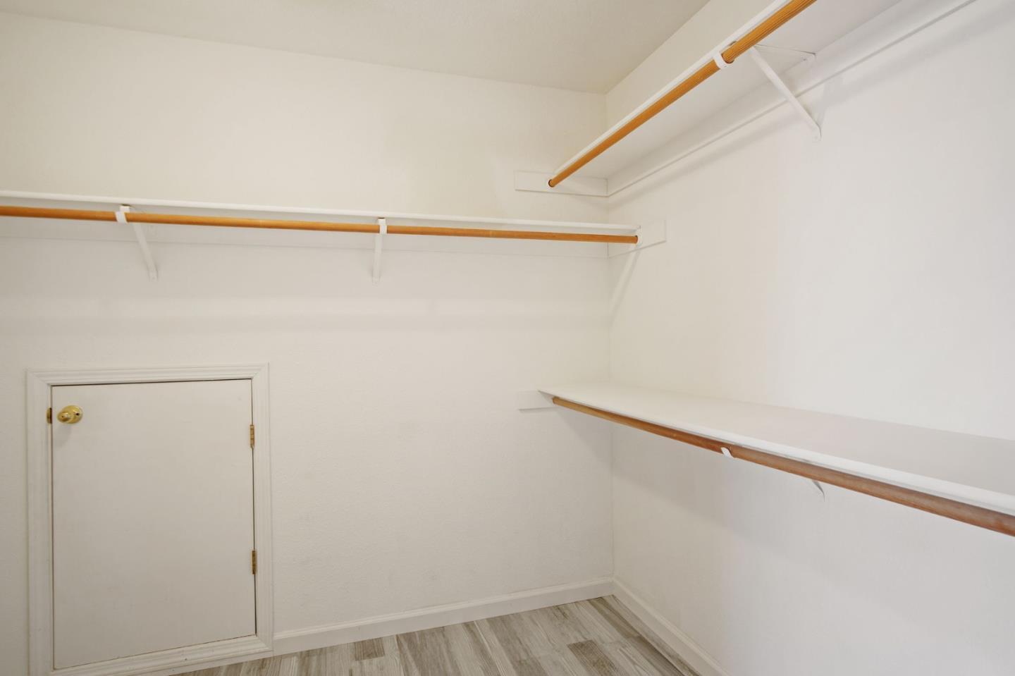 Detail Gallery Image 10 of 27 For 1622 Fir, Los Banos,  CA 93635 - 4 Beds | 3 Baths