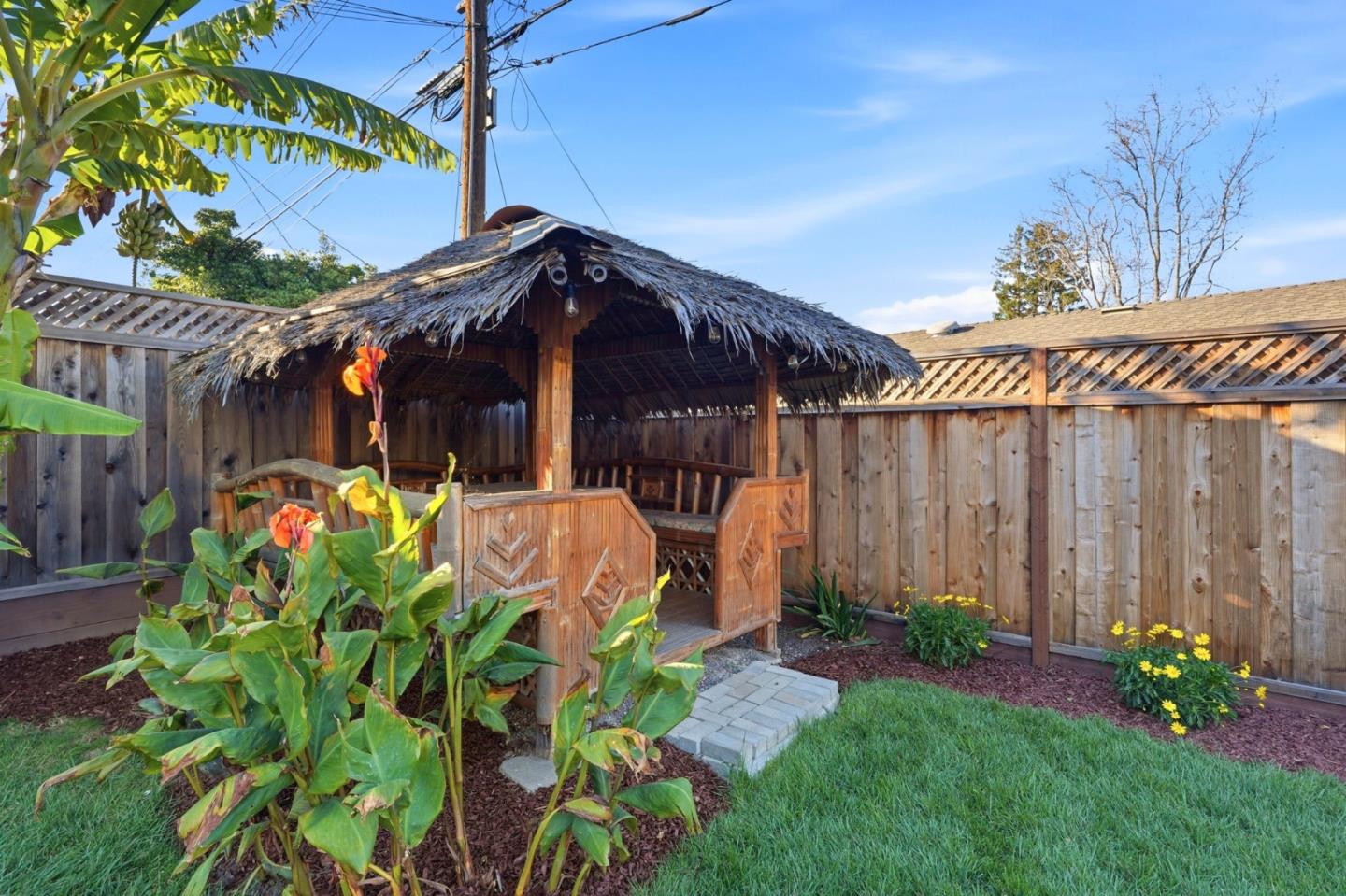 Detail Gallery Image 36 of 41 For 1953 Bohannon Dr, Santa Clara,  CA 95050 - 3 Beds | 2 Baths