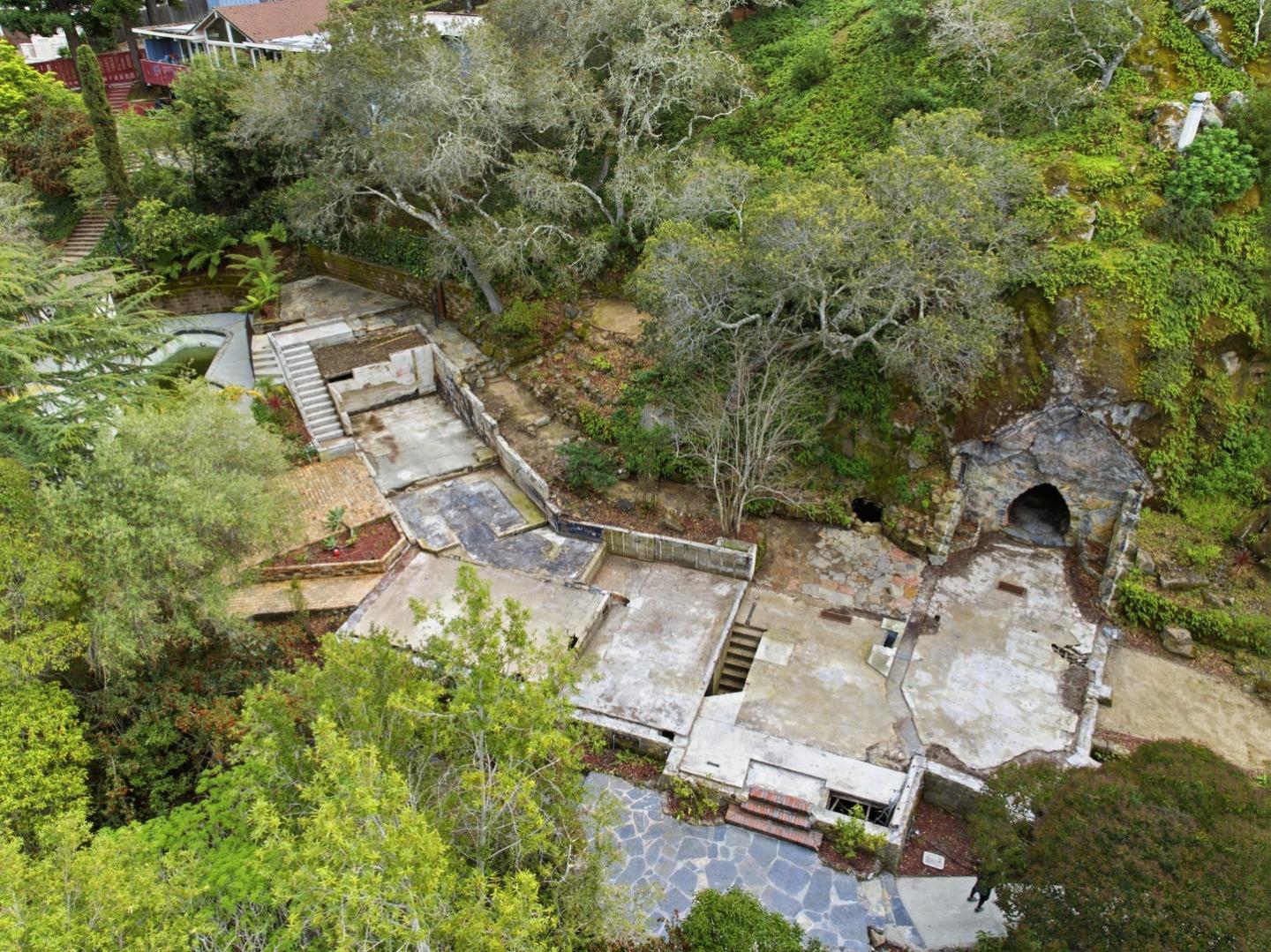 Detail Gallery Image 9 of 24 For 3035 Canyon Rd, Burlingame,  CA 94010 - – Beds | – Baths