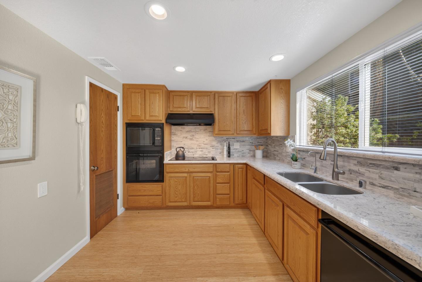 Photo #11: ML82036982 Listing: Photo #11