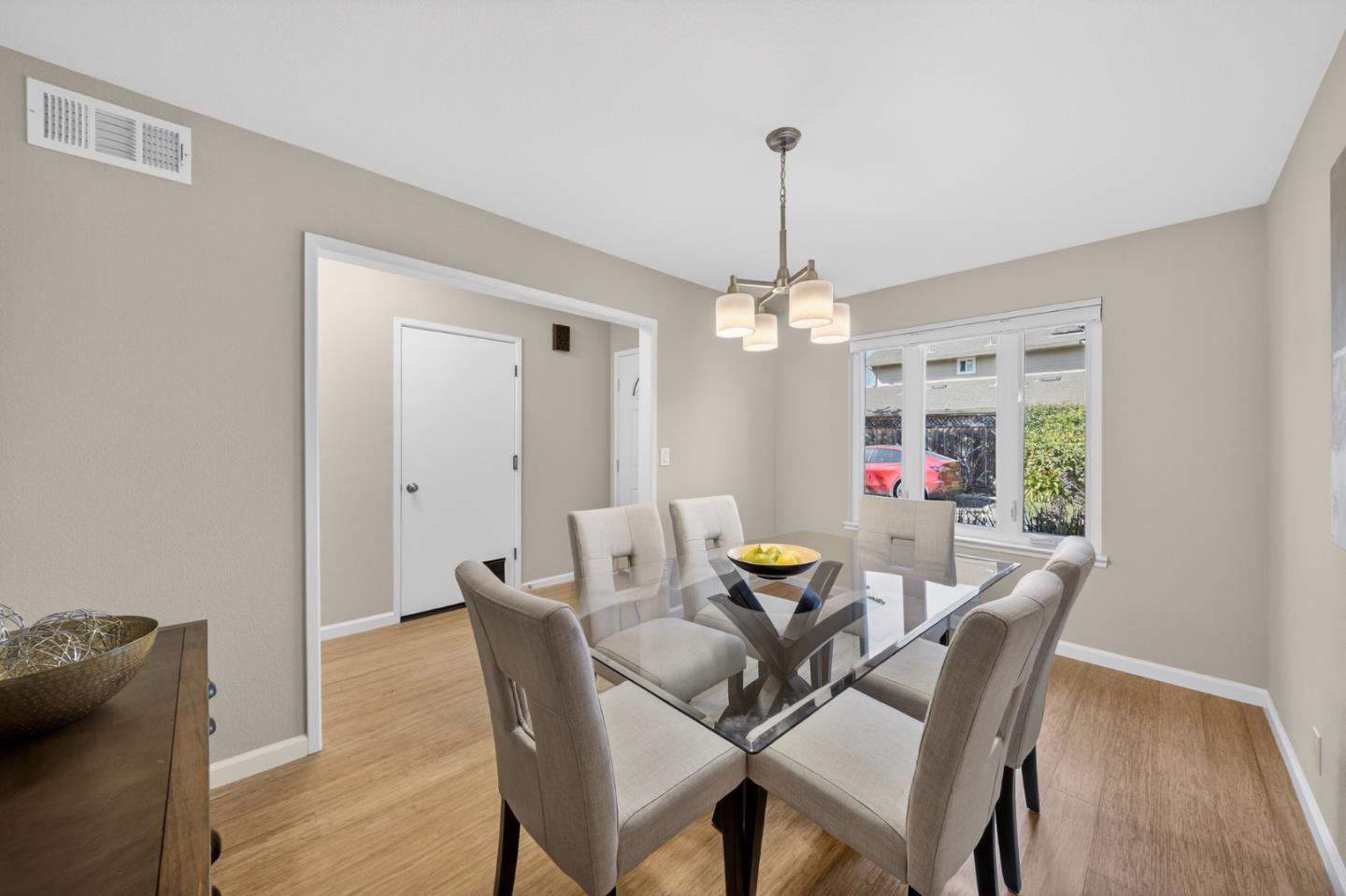 Photo #6: ML82036982 Listing: Photo #6