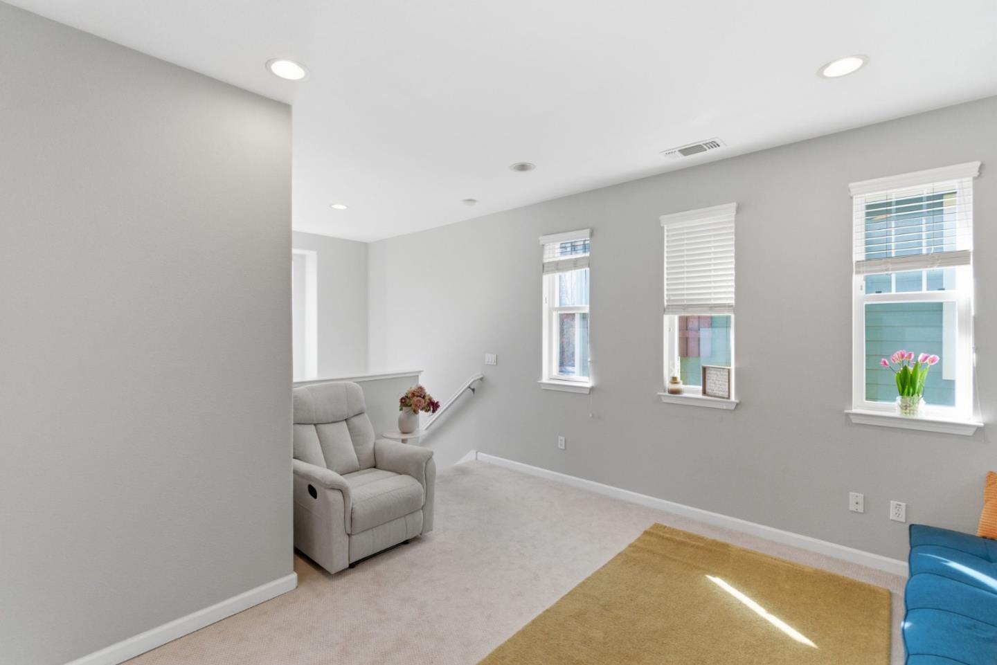 Detail Gallery Image 30 of 67 For 646 Woodland Ter, San Jose,  CA 95112 - 3 Beds | 2/1 Baths