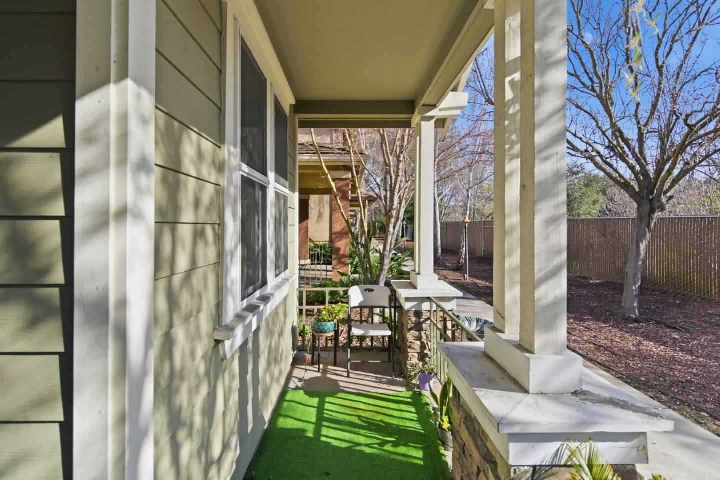 Detail Gallery Image 6 of 67 For 646 Woodland Ter, San Jose,  CA 95112 - 3 Beds | 2/1 Baths